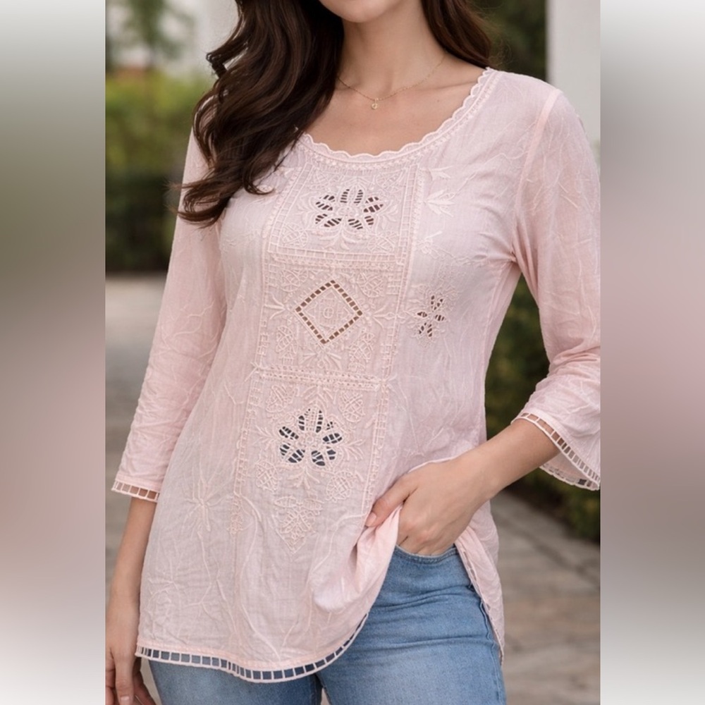 Solitaire Light Pink Embroidered Tunic